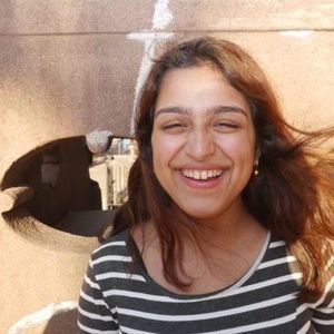 Meet your Posher, Valentina